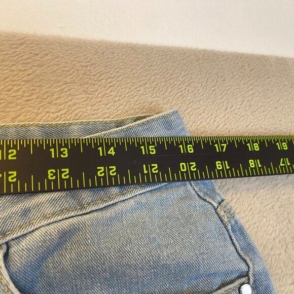 GB Design Woman's Jeans 32 With Embroidered Graphic Patches & Ripped Details - Picture 5 of 15